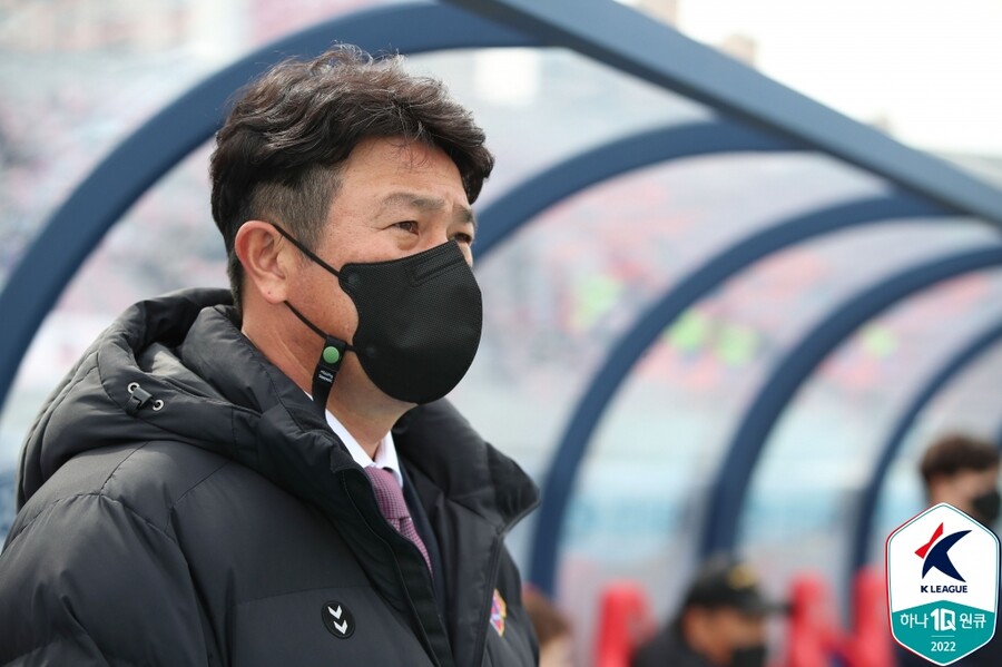 ▲ 김도균 수원FC 감독. ⓒ한국프로축구연맹
