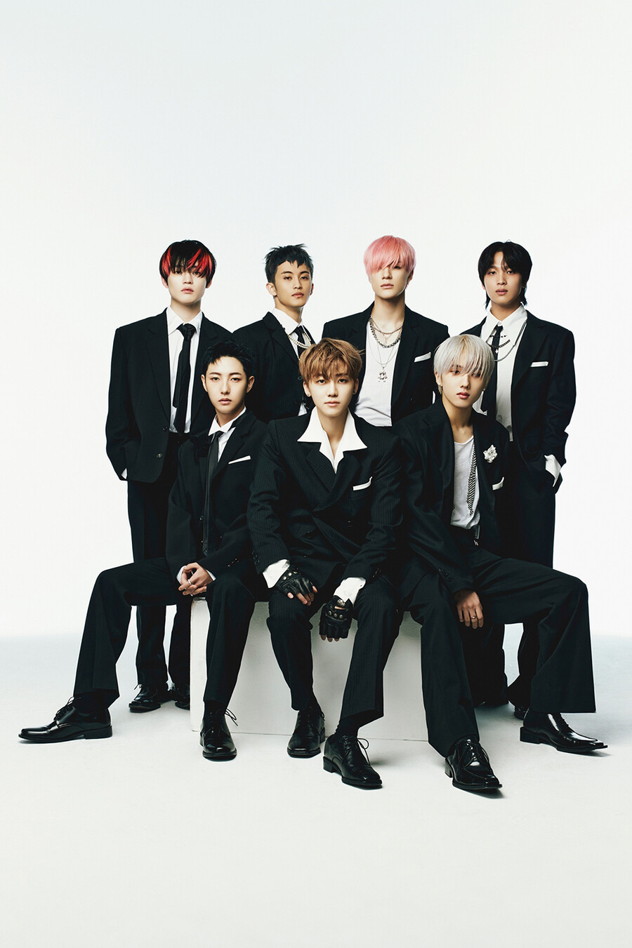 ▲ '글리치 모드'를 발표하는 NCT 드림. 제공|SM엔터테인먼트