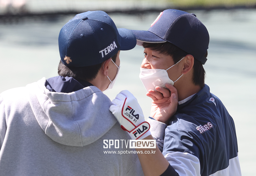 ▲ 박건우 정수빈 ⓒ곽혜미 기자