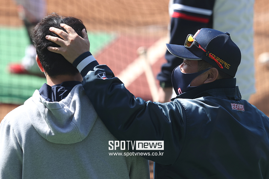 ▲ 박건우 김태형 감독 ⓒ곽혜미 기자