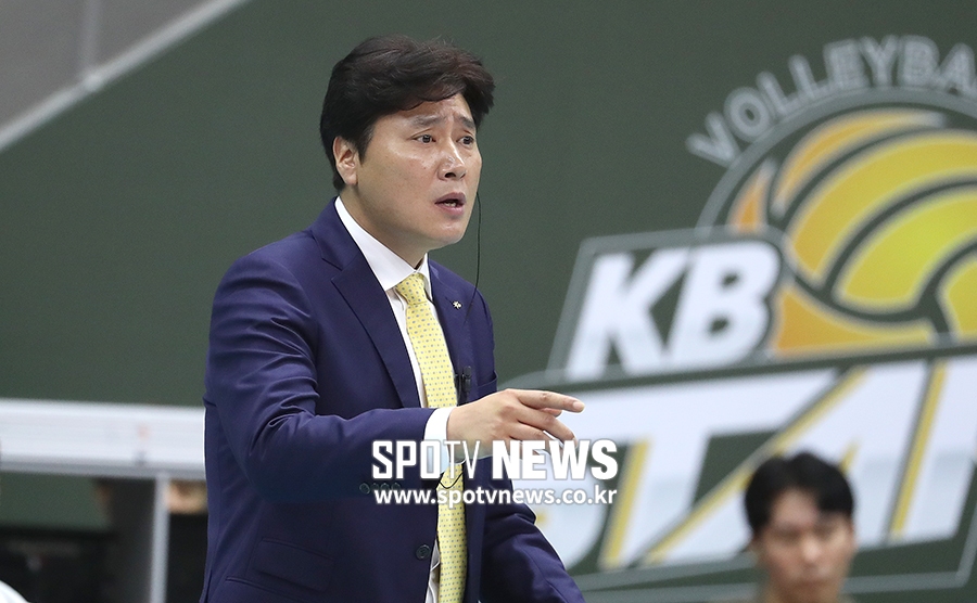 [공식발표] 흥국생명, 권순찬 감독 선임…"4회 통합우승, 전통 되살린다"