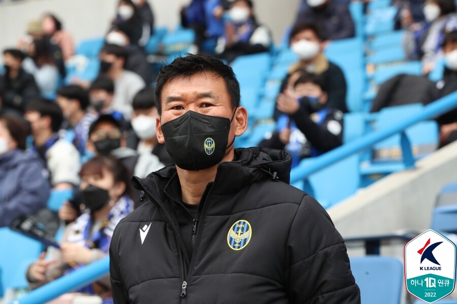 ▲ 조성환 인천 유나이티드 감독. ⓒ한국프로축구연맹