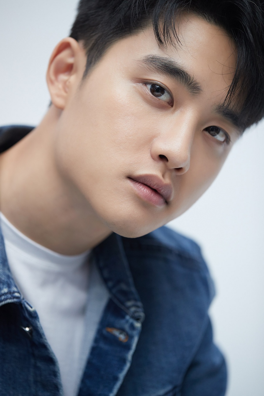 도경수, '진검승부' 출연 확정…중앙지검 검사 변신 [공식]