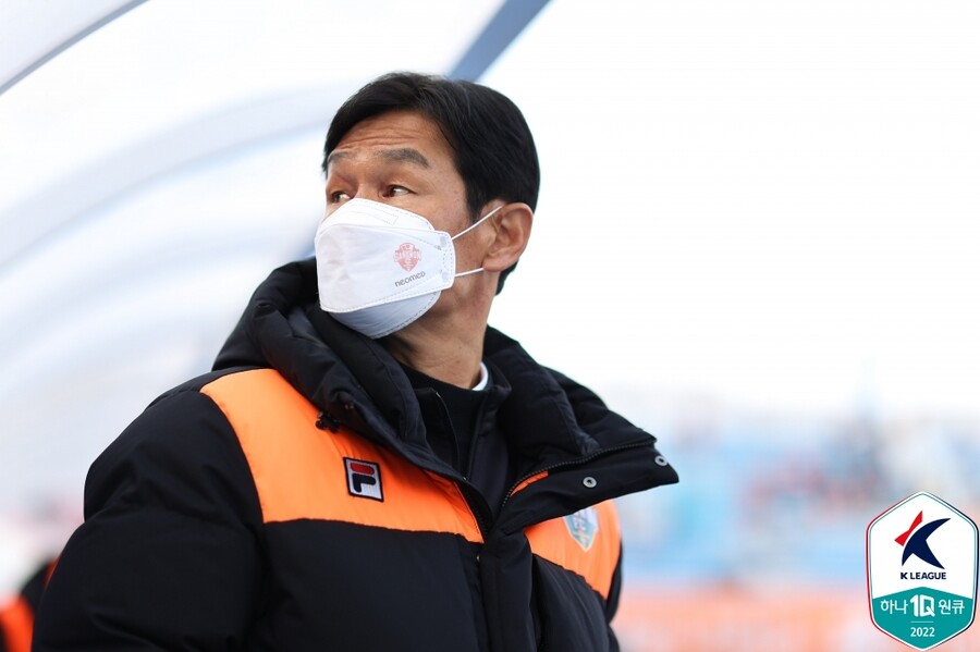 ▲ 최용수 강원FC 감독 ⓒ한국프로축구연맹