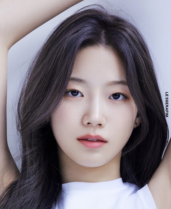 ▲ 르세라핌 다섯 번째 멤버로 소개된 카즈하. 제공|쏘스뮤직