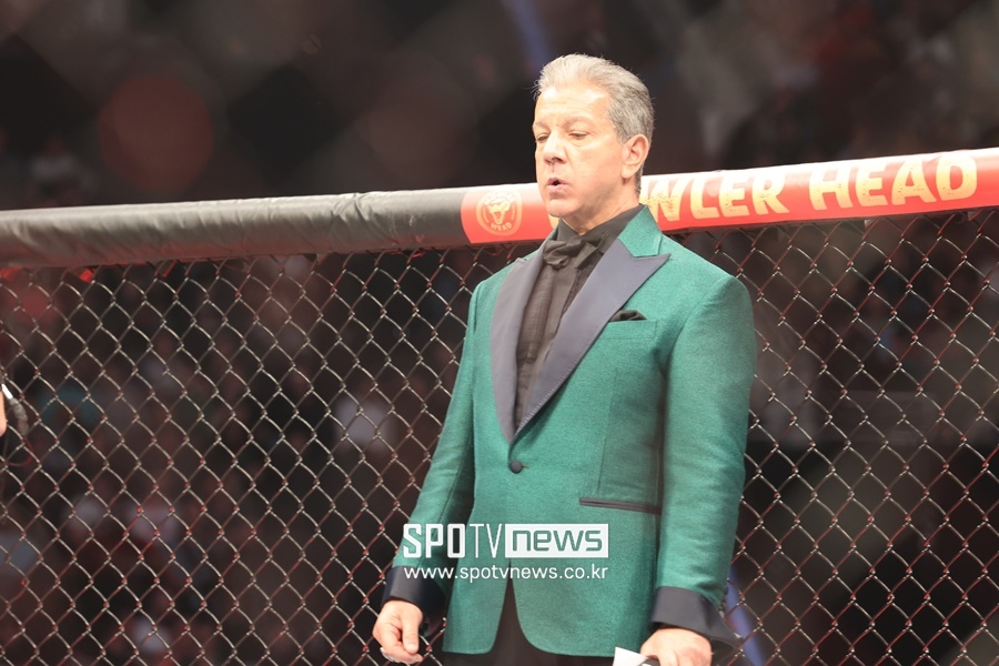 [포토S] UFC '상징' 브루스 버퍼 아나운서