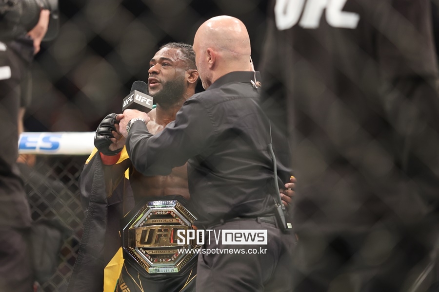 [포토S] 스털링 '내가 진짜 UFC 밴텀급 챔피언'