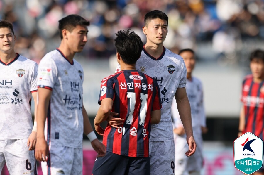 ▲ 수원FC와 경기에서 후반전 페널티킥 득점에 성공한 조규성(김천 상무). ⓒ한국프로축구연맹