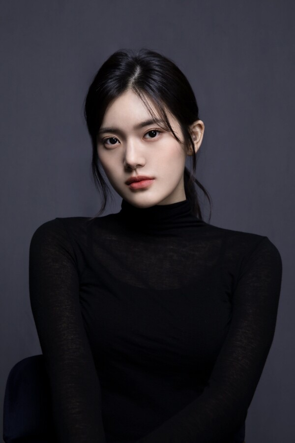 ▲ 28일 신곡을 발표하는 민서. 제공|미스틱스토리