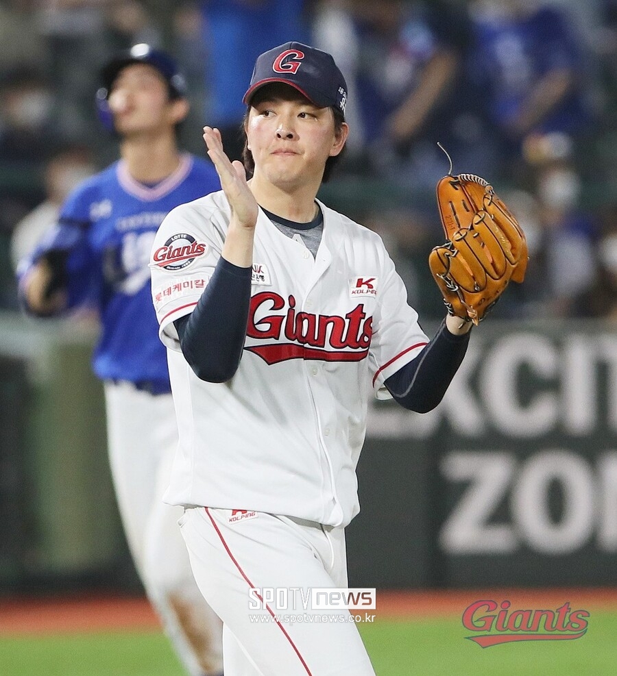 ‘격세지감’ 롯데 불펜, 한발 더 남았다?…“김원중 돌아오면 더 강해진다”