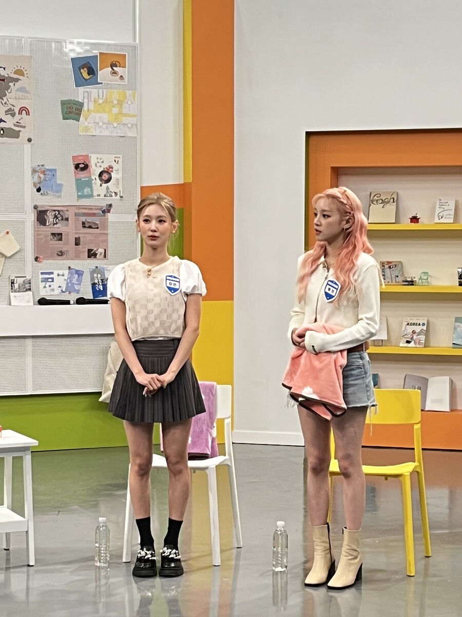 ▲ (여자)아이들 미연(왼쪽), 우기. 제공| U+아이돌라이브