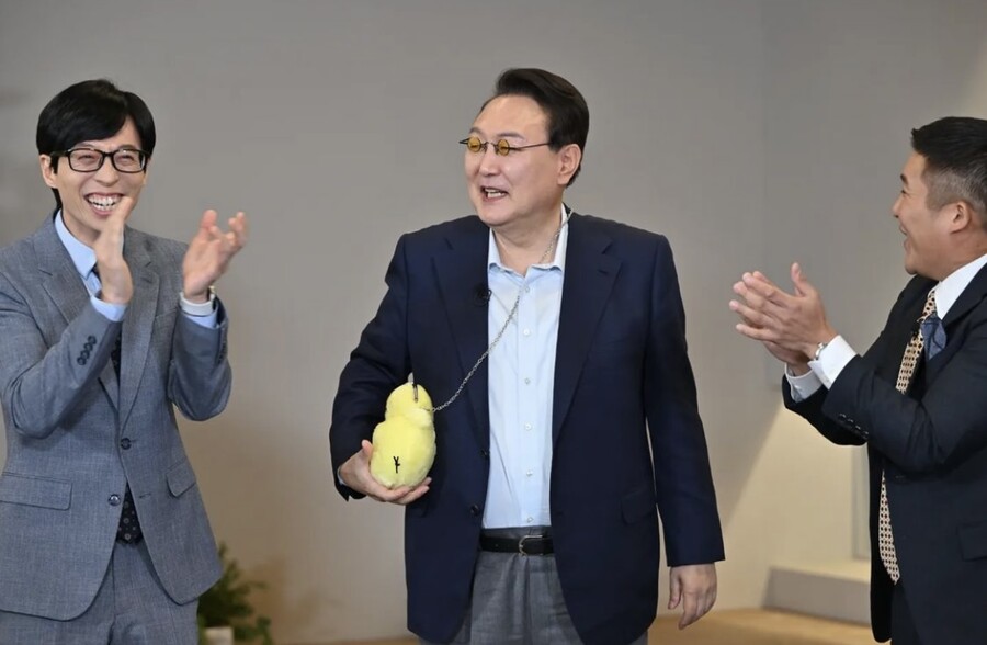 ▲ '유 퀴즈 온 더 블럭' 윤석열 대통령 당선인, 유재석, 조세호. 출처| 윤석열 대통령 당선인 공식 홈페이지