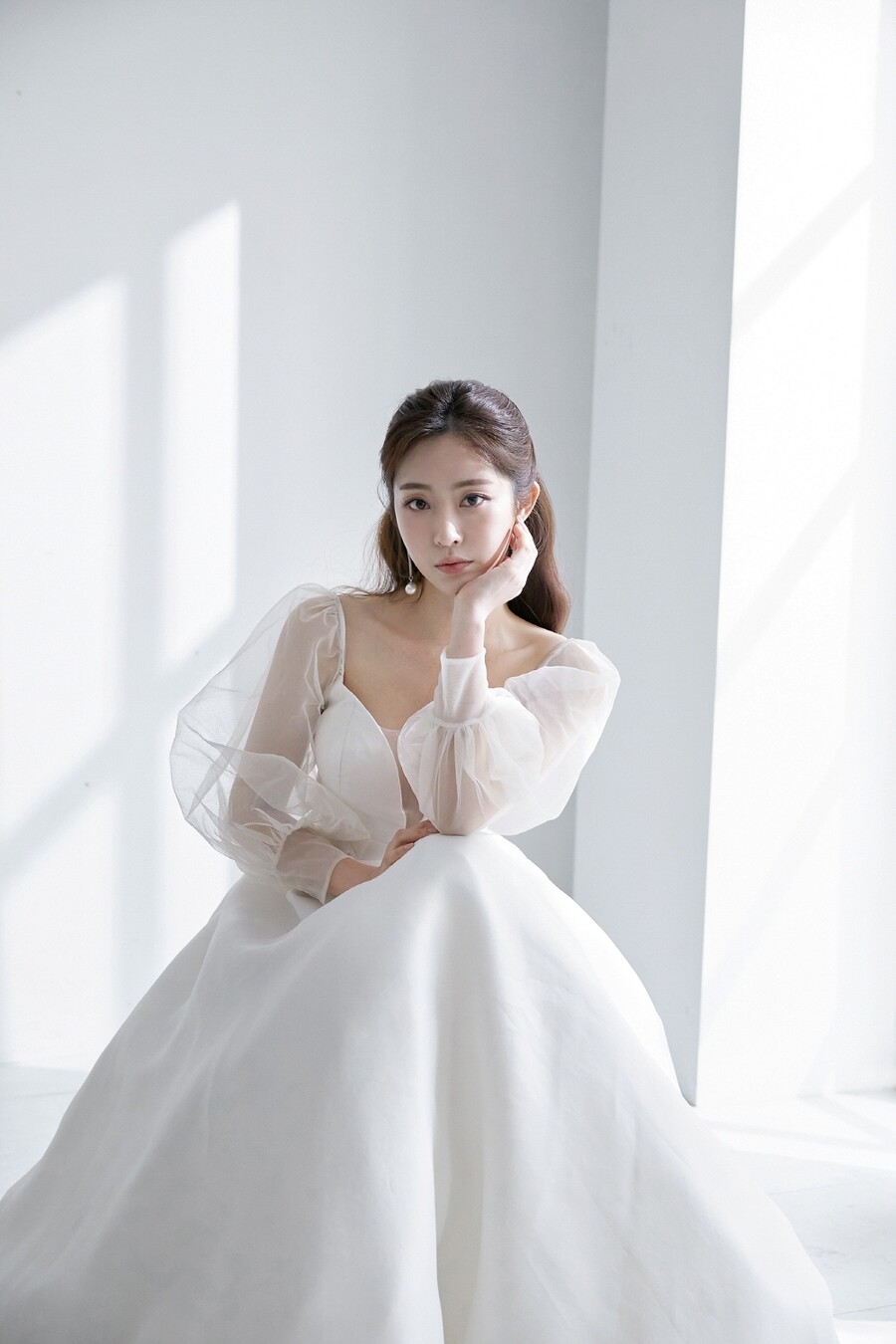 ▲ 배우 최현서 웨딩 화보. 제공| 이미지나인컴즈