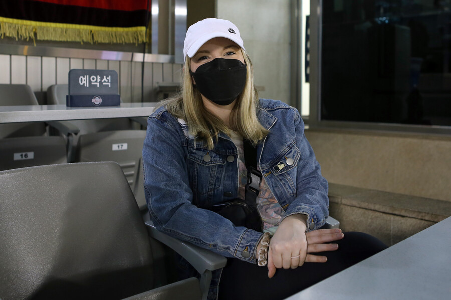 ▲ 로버트 스탁의 아내인 사라 스탁 ⓒ 두산 베어스