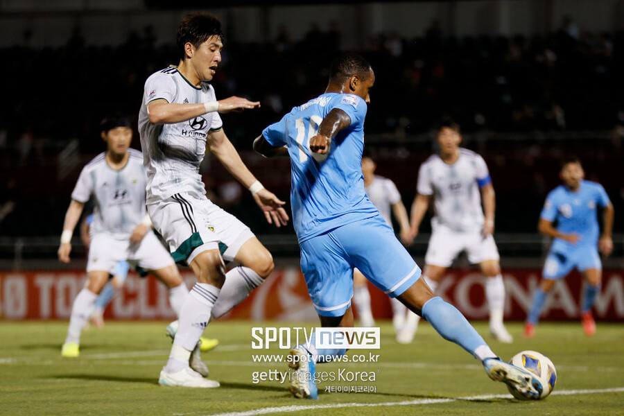 [ACL REVIEW] ‘한교원 1골 1도움’ 전북, 시드니에 3-2 역전승…조 1위 요코하마와 1점 차