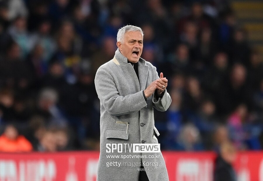 [UECL 종합] ‘10초 골’ 페예노르트, 마르세유에 3-2 승... 레스터-로마는 무