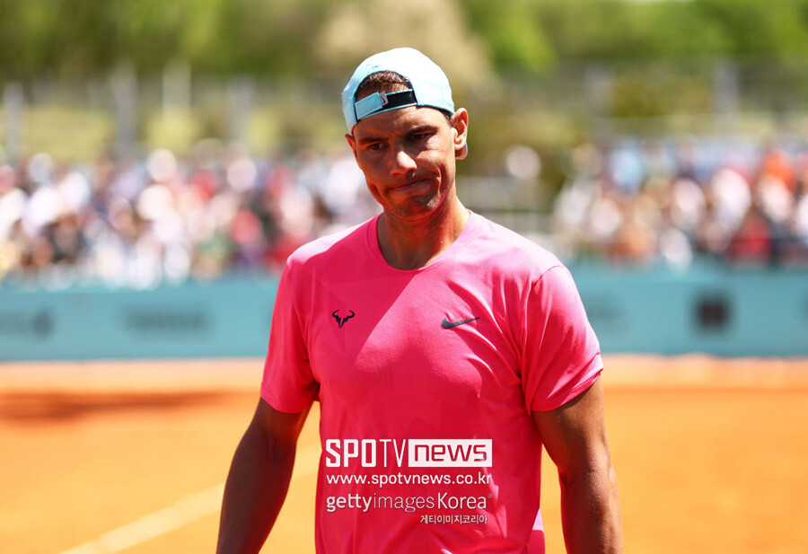 ▲ 2022 ATP 마드리드 오픈을 앞두고 현지 코트에서 연습하고 있는 라파엘 나달