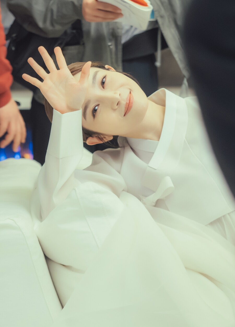 '결사곡3' 이민영 "눈 뜬 사망장면…찍고나니 2~3일 눈앞 흐리더라"[인터뷰②]