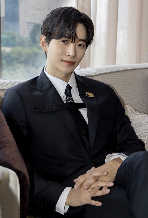 이준호, '2022 브랜드 고객충성도 대상' 남자배우 부문 수상…대세 인기 입증