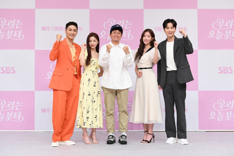 ▲ 성훈, 홍지윤, 정정화 PD, 임수향, 신동욱(왼쪽부터). 제공| SBS