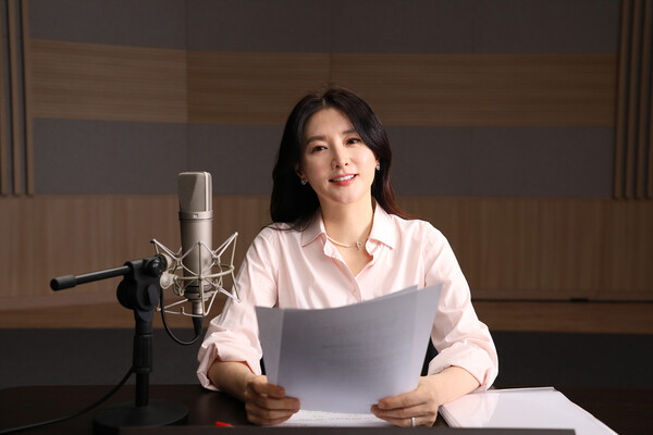 ▲ 9일 첫 방송되는 EBS 다큐프라임 - 아동인권 6부작 '어린人권'에 내레이터로 나선 이영애. 제공|EBS
