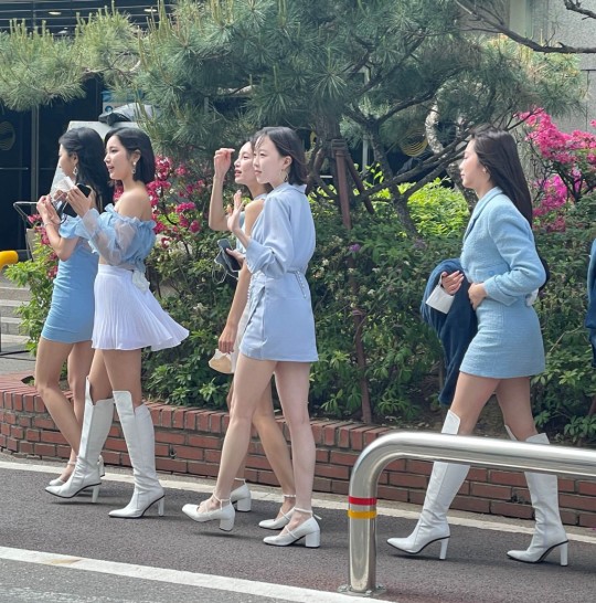▲ '뮤직뱅크' 출연을 위해 KBS 스튜디오를 찾은 앨리스. 제공|아이오케이컴퍼니