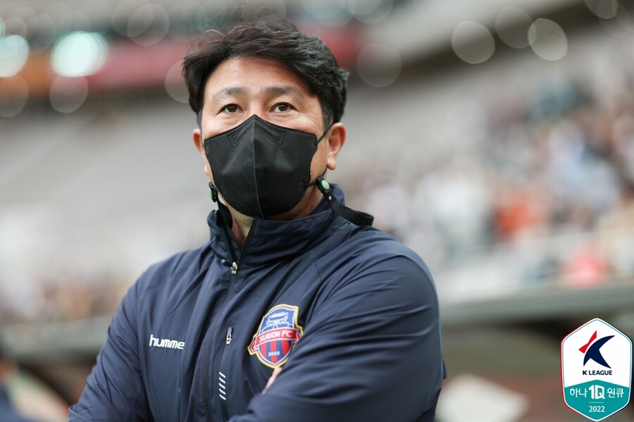 ▲ 김도균 수원FC 감독. ⓒ한국프로축구연맹