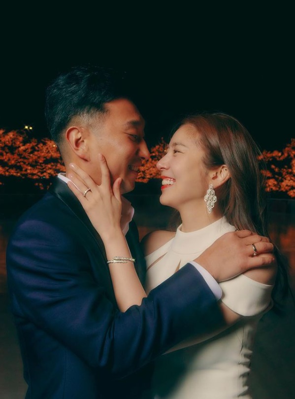 ▲ 이규혁(왼쪽), 손담비. 출처| 손담비 인스타그램