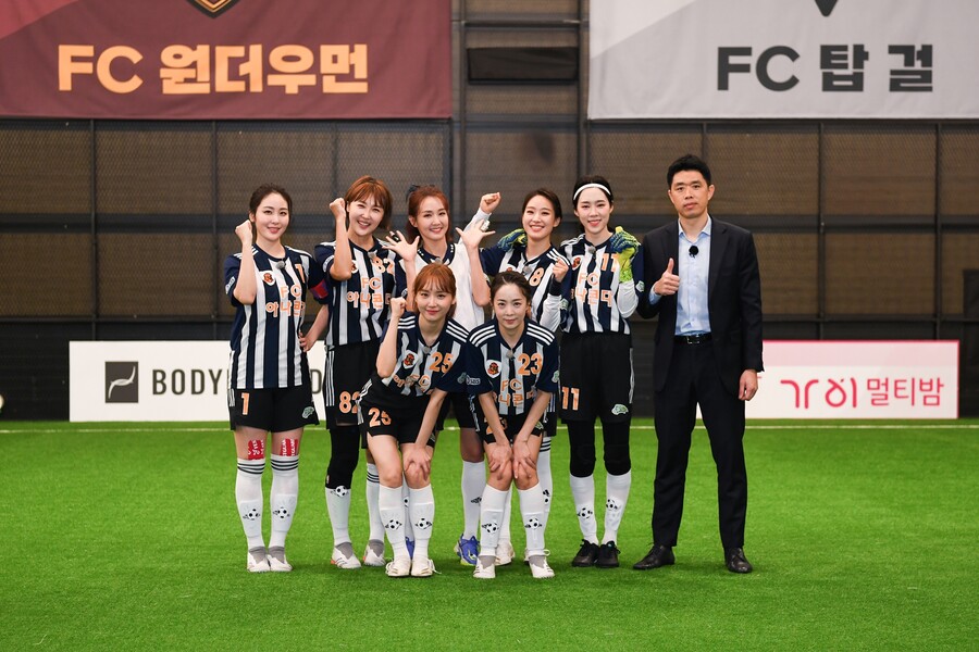 ▲ 오는 15일 수원FC와 제주 유나이티드전 시축에 나서는 FC 아나콘다. ⓒ수원FC