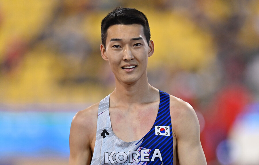 ▲ 2022 IAAF 도하 다이아몬드리그 남자 높이뛰기에서 우승한 우상혁 ⓒAFP연합뉴스
