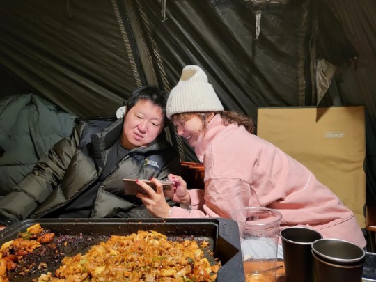 한유라, ♥정형돈 없이 독박육아 힘들었나…"알콩달콩하던 우리" 추억여행