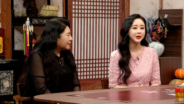함소원, 조작 논란 1년 만에 방송 복귀…시어머니 함진마마와 고민상담('진격의 할매')