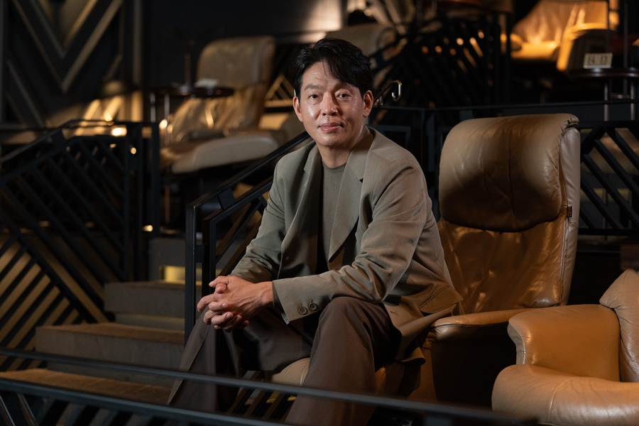 '범죄도시2' 박지환 "마동석 제작·연기까지 존경…1000편을 함께해도 새로울 호흡"[인터뷰S]