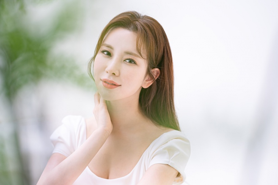 ▲정선아. 제공| 해피메리드컴퍼니, 웨딩디렉터봉드, 뮤아스튜디오, 이명순웨딩, 비안플라워, 규중칠우, 알루, 마인모리, 스플렌디노, 정민경스타일리스트