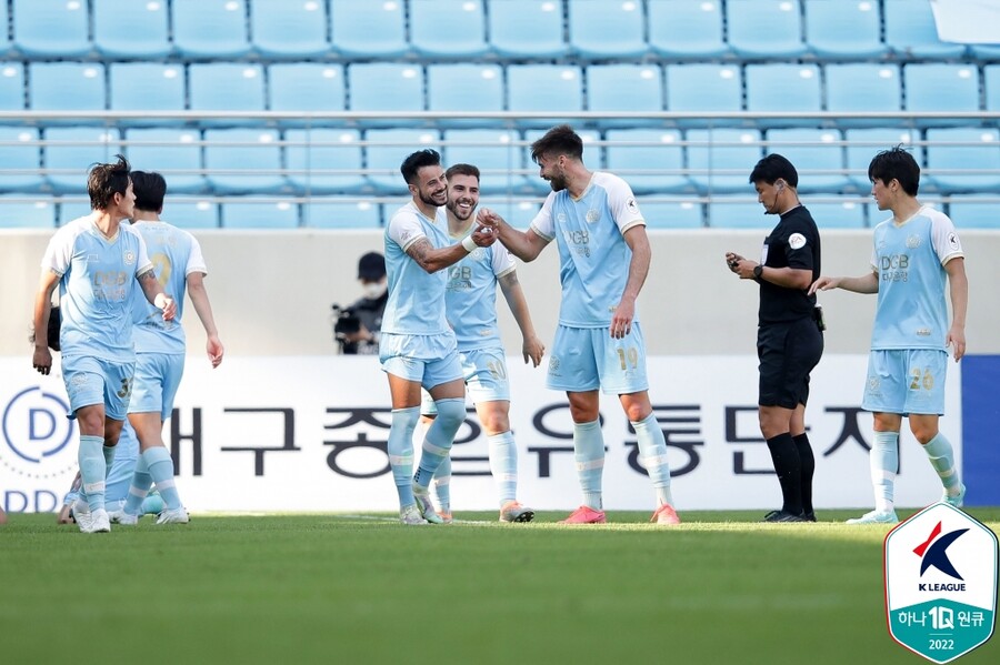 ▲ 대구FC가 강원FC에 3-0 완승을 거뒀다. ⓒ한국프로축구연맹