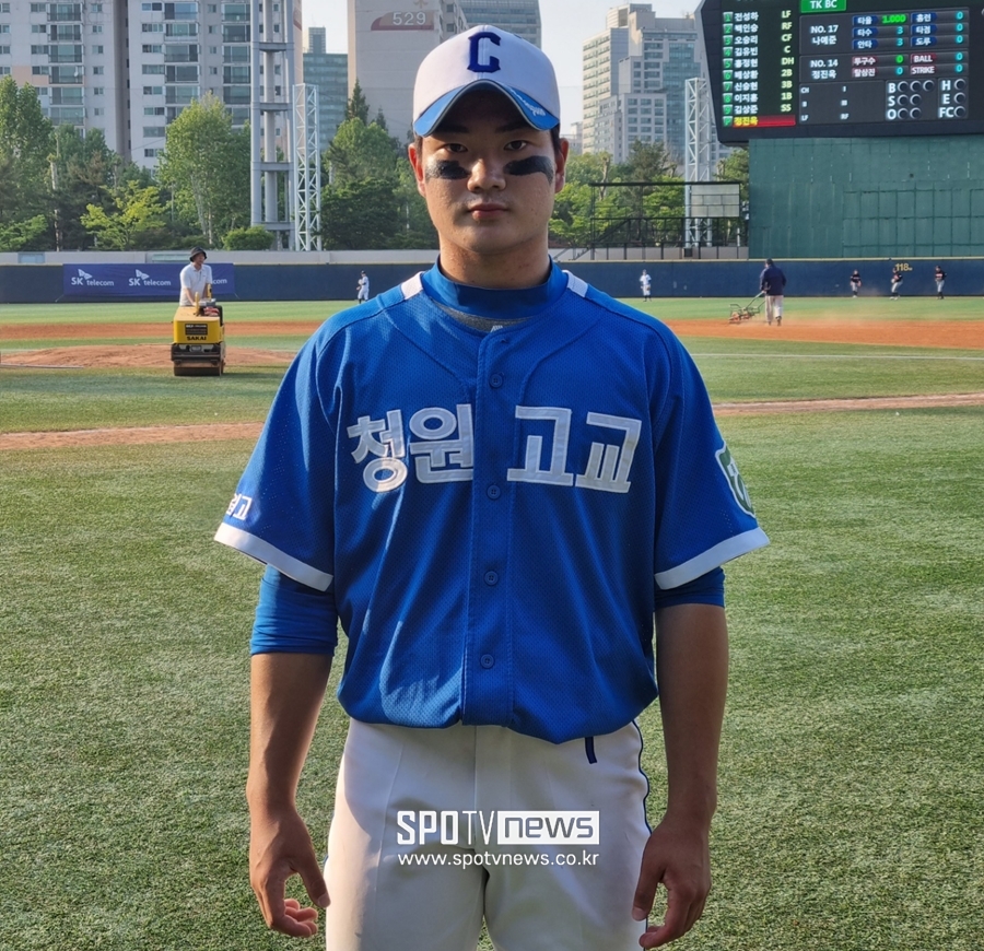 ▲ 청원고 투수 한지헌.ⓒ목동, 박정현 기자