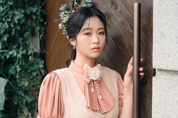 가수 백예슬, 제이윈엔터테인먼트와 전속계약…‘지우학’ 하승리와 한솥밥