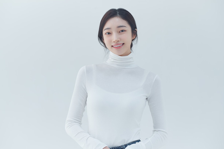 '안나라수마나라' 여고생 빌런 맞아? 지혜원, 청아한 반전 프로필