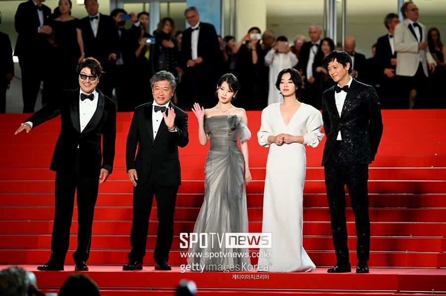 ▲ 브로커 팀.  출처ㅣ게티이미지코리아