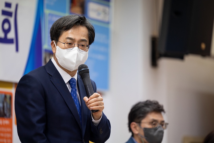 ▲ 김동연 더불어민주당 경기도지사 후보는 "경기도민에게 스포츠는 기본권이어야 한다"며 국내 최대광역자치단체의 '생활체육 천국화'를 공약했다. ⓒ 김동연 후보 페이스북
