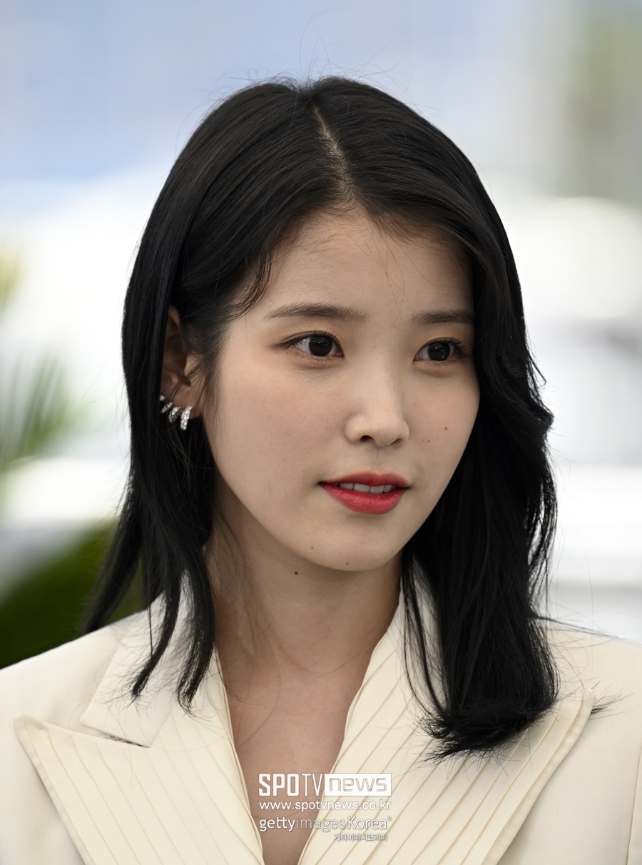 ▲ 브로커 칸 영화제 포토콜.  이지은(아이유) ⓒ게티이미지코리아