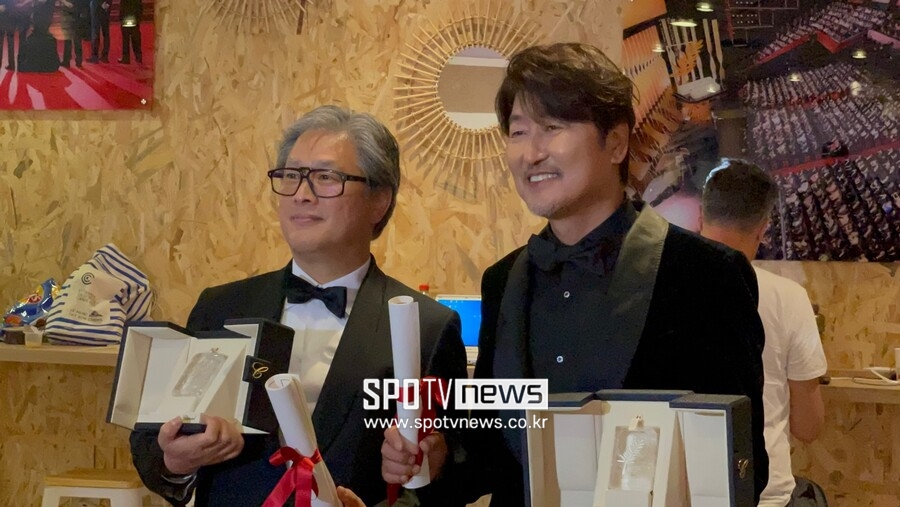 ▲ 박찬욱 감독(왼쪽), 송강호.  ⓒ강효진 기자