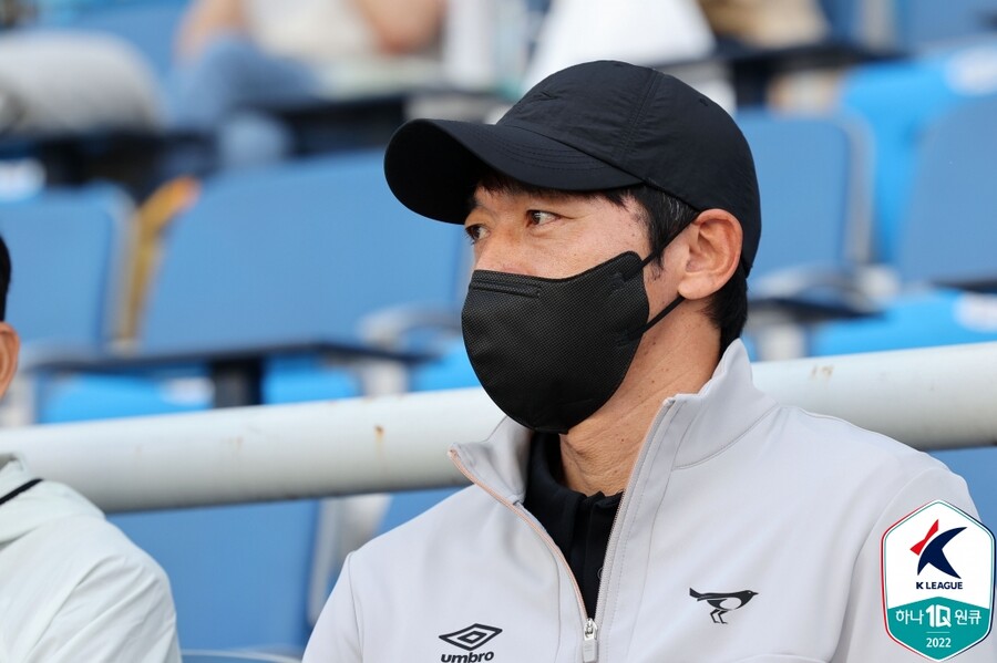 ▲ 김남일 성남FC 감독. ⓒ한국프로축구연맹