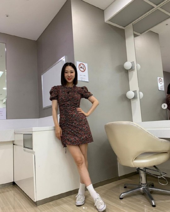 이지혜, 흡연 고백 후 노담 홍보대사?…"하필이면 금연 공지 앞에"