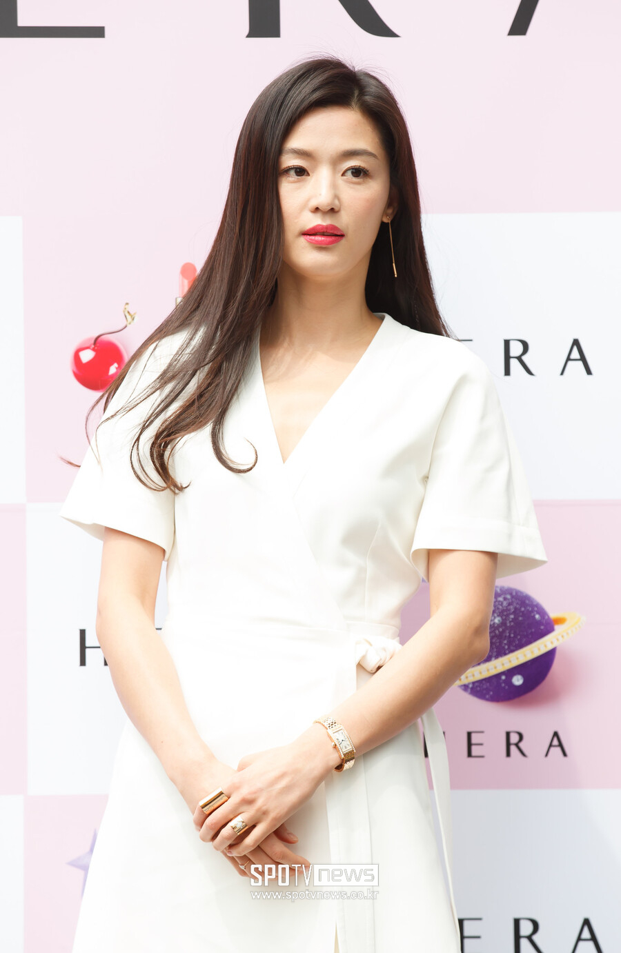 ▲ 전지현.  ⓒ스포티비뉴스DB