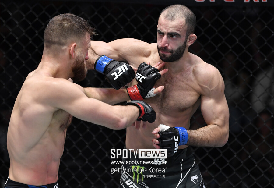 ▲ 기가 치카제는 UFC 7연승을 달리다가 지난 1월 캘빈 케이터에게 판정패했다.