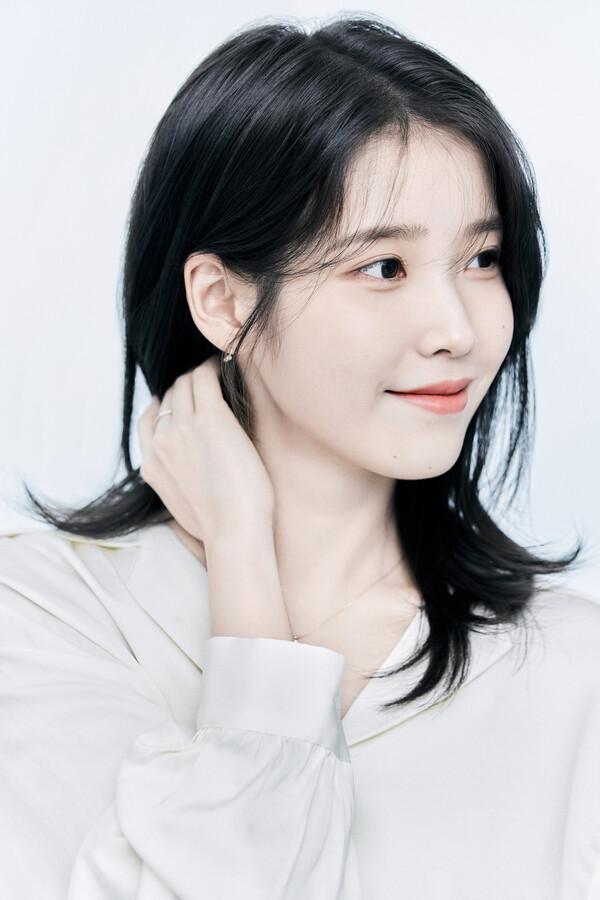 아이유 "칸 레드카펫, 죽기 전에 한번만 더 해보고 싶다"[인터뷰①]