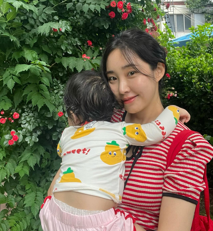 '안면마비' 최희, 뜻밖의 후유증 호소…"비의도적 윙크·썩소는 여전"