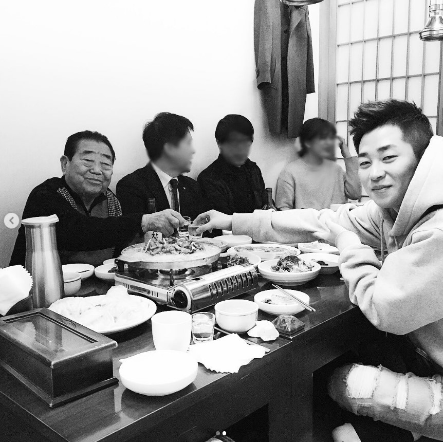 딘딘, 故송해 애도 "선생님이 따라주신 소주, 평생 자랑거리" 