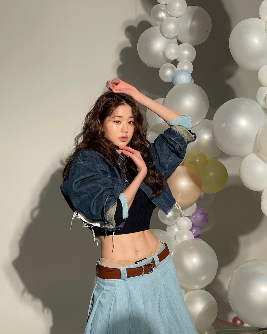▲ 출처|장원영 인스타그램
